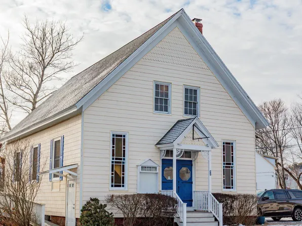 57 Saco Avenue, Old Orchard Beach, ME 04064