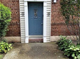 15025 89th St #9, Howard Beach, NY 11414