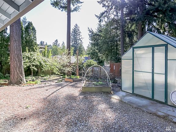 Fruit trees, grapevines, greenhouse and more!