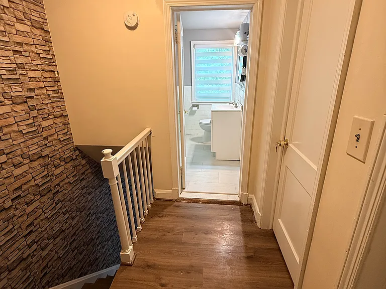 1237 Walker Ave — Photo 7