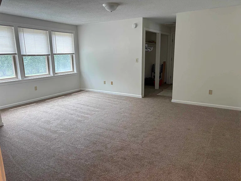 103 Durham Rd #B — Photo 6