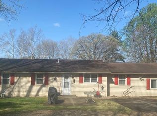 27 Loop Dr, Tell City, IN 47586