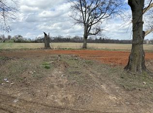 1276 S Russell St, Portland, TN 37148