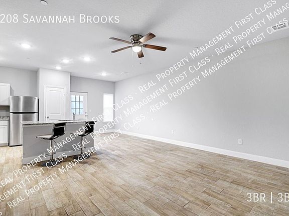 4th image of 7208 Savannah Brks