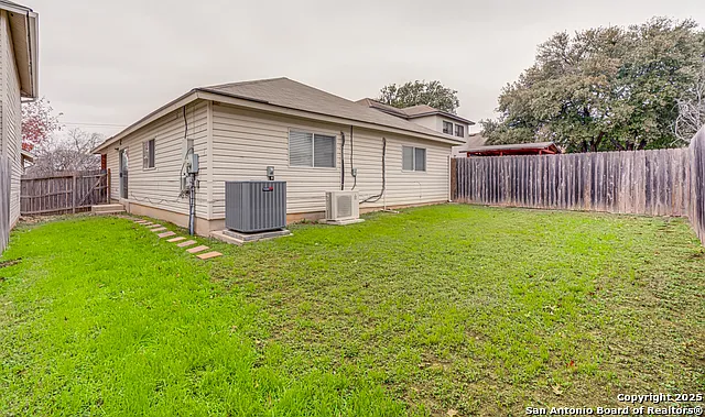 16522 Alwick Ln — Photo 28