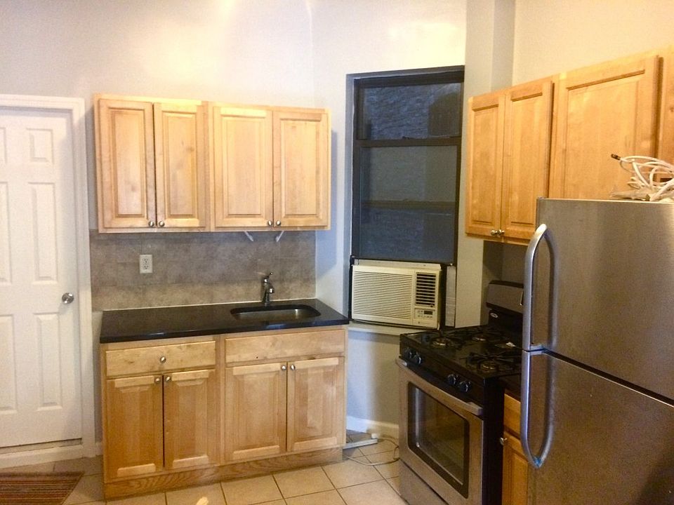 1st image of 2308 7th Ave APT 3B