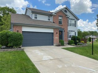 6025 Oak Ridge Dr, Dayton, OH 45424