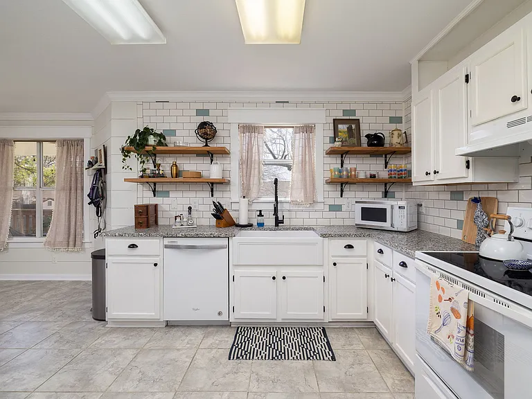 3509 Saratoga Pl — Photo 11