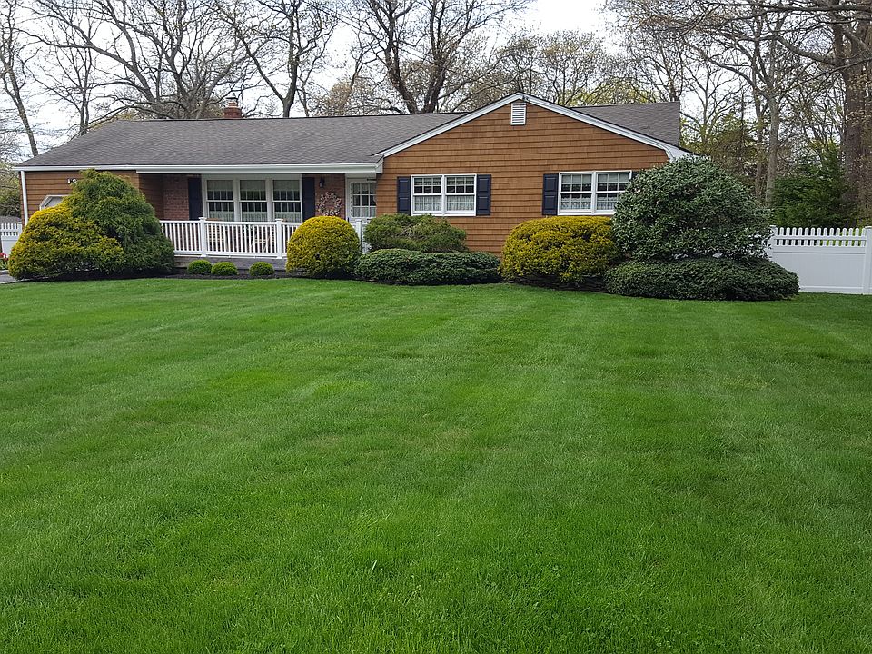 1st image of 114 Hagerman Ave
