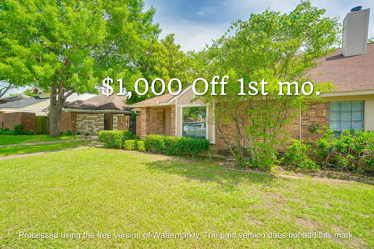 Building Photo - 10240 Hillhouse Ln