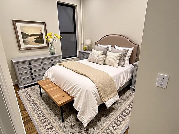 5th image of 572 W 173rd St APT 32