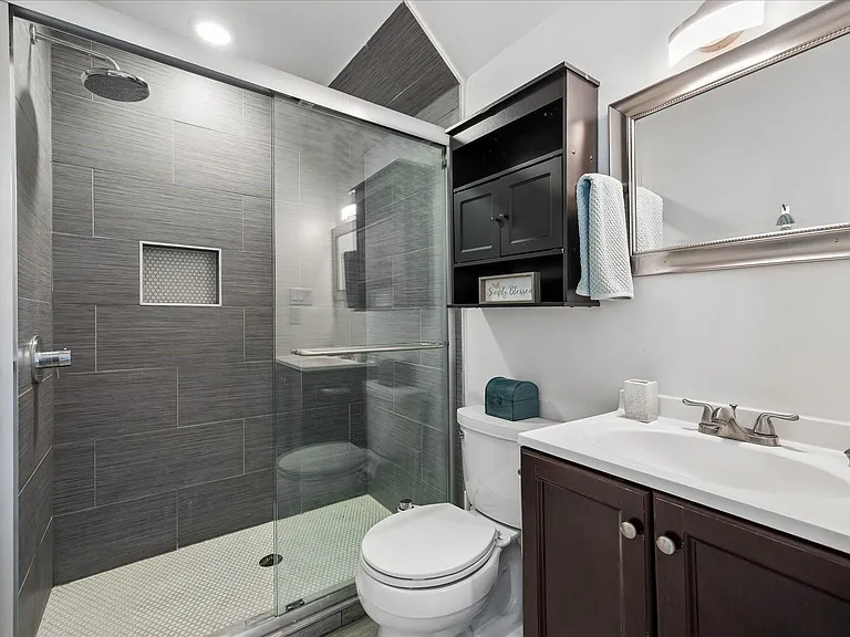 10602 Riverview Dr — Photo 37