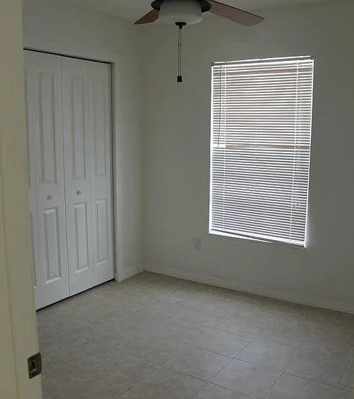 1562 Bonview Ave — Photo 6