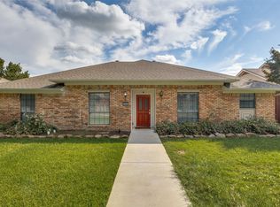 6604 Gretchen Ln, Dallas, TX 75252