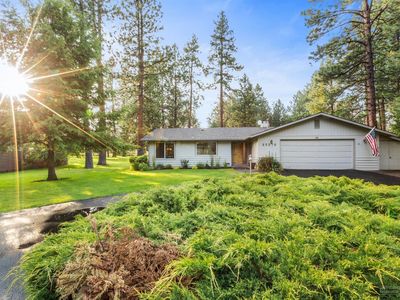 20372 Strawline Rd, Bend, OR, 97702