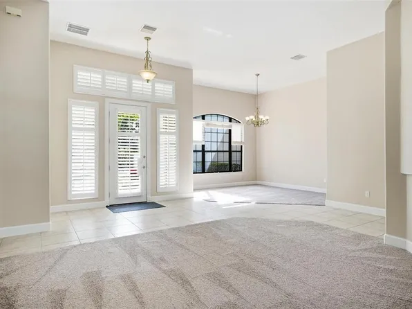 23 N Village Pkwy, Palm Coast, FL 32137