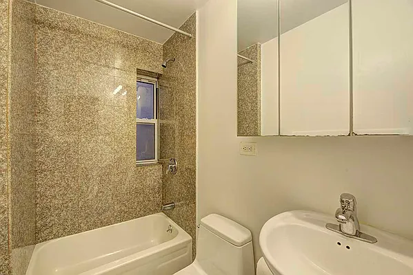 Rented by REAL New York | media 22