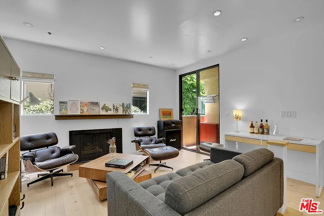2540 S Centinela Ave Apt 7, Los Angeles, CA 90064 HotPads
