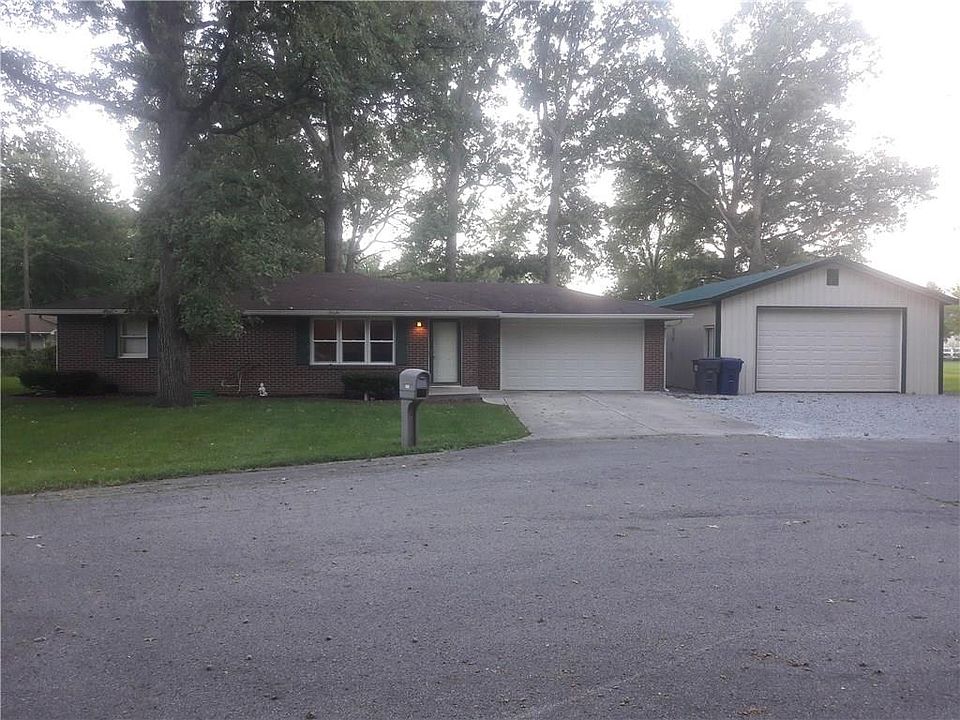 1st image of 209 Cottonwood Dr
