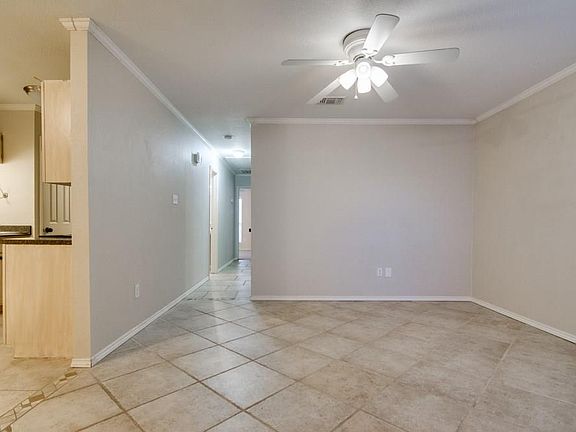4th image of 10263 Aurora Dr