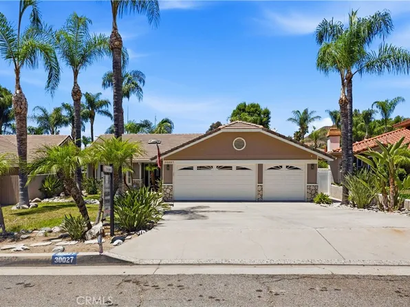30027 Swan Point Dr, Canyon Lake, CA 92587