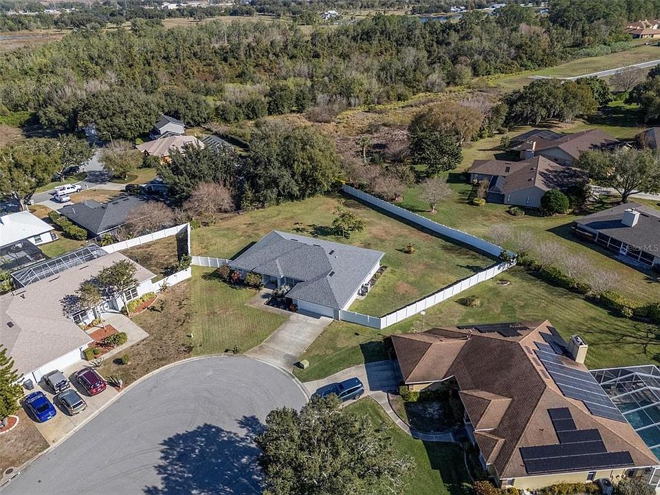 1st image of 418 Smiley Ct