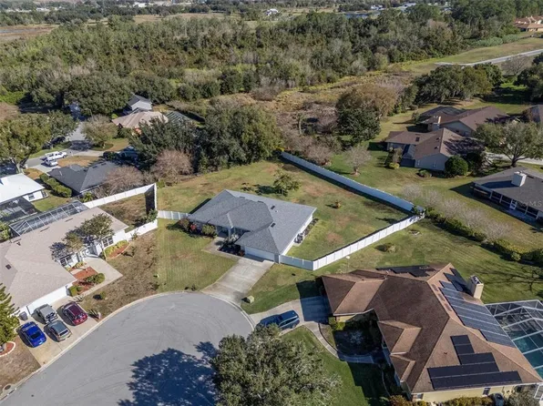 418 Smiley Ct, Winter Haven, FL 33884