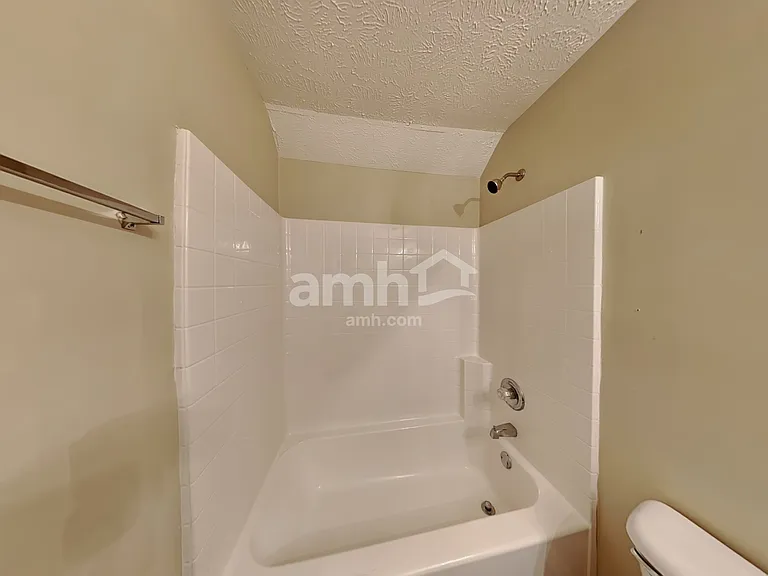 2495 Oak Hill Dr — Photo 17