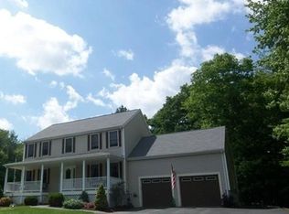 106 Swan Dr, Taunton, MA 02780