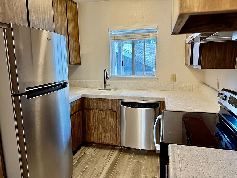 3960 Hawk St #3 — Photo 6