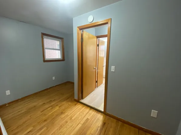 468 Avenue A image 26 of 27