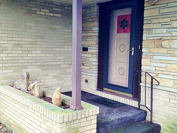 4th image of 7355 Julia Dr