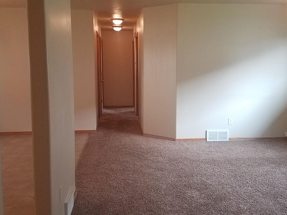 1st image of 8202 S Hughes Ave