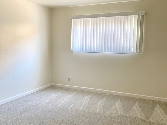 5th image of 2095 Lincoln Ave #B51