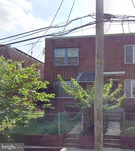 1st image of 5709 6th St NE