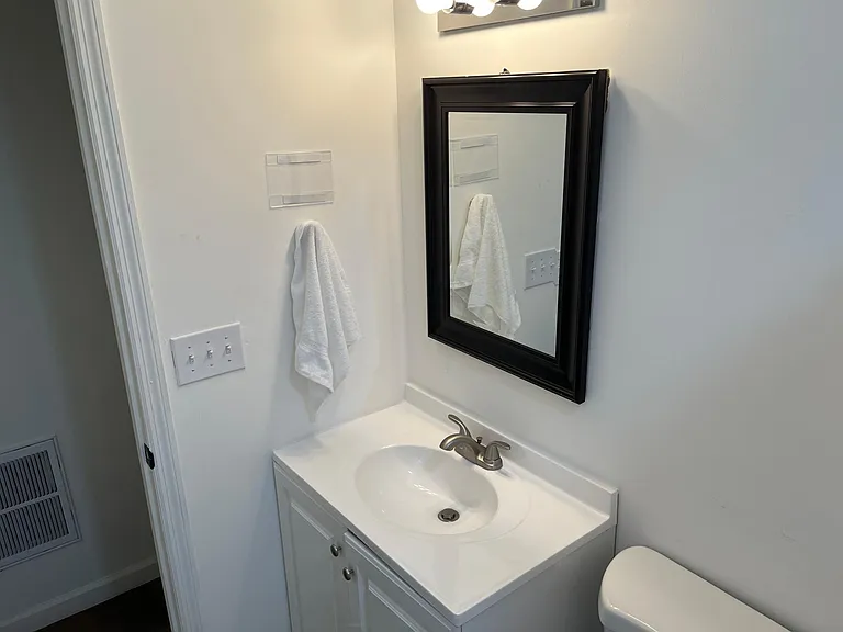 1117 Bexley St #B — Photo 9