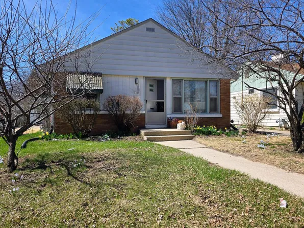 5269 North 57th STREET, Milwaukee, WI 53218