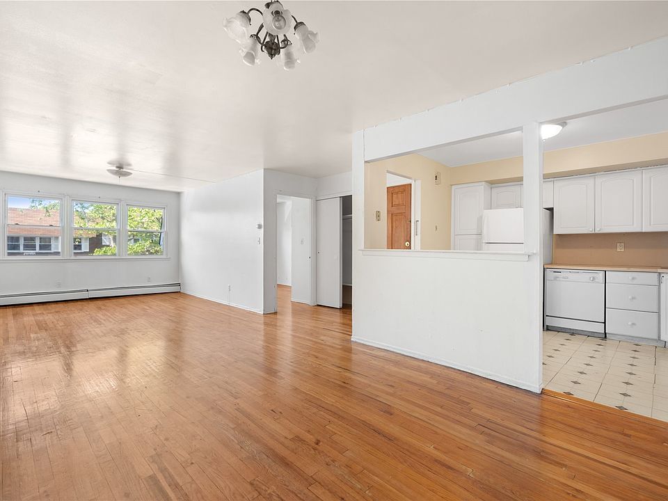 24038 68th Ave Little Neck, NY, 11362 Apartments for Rent Zillow