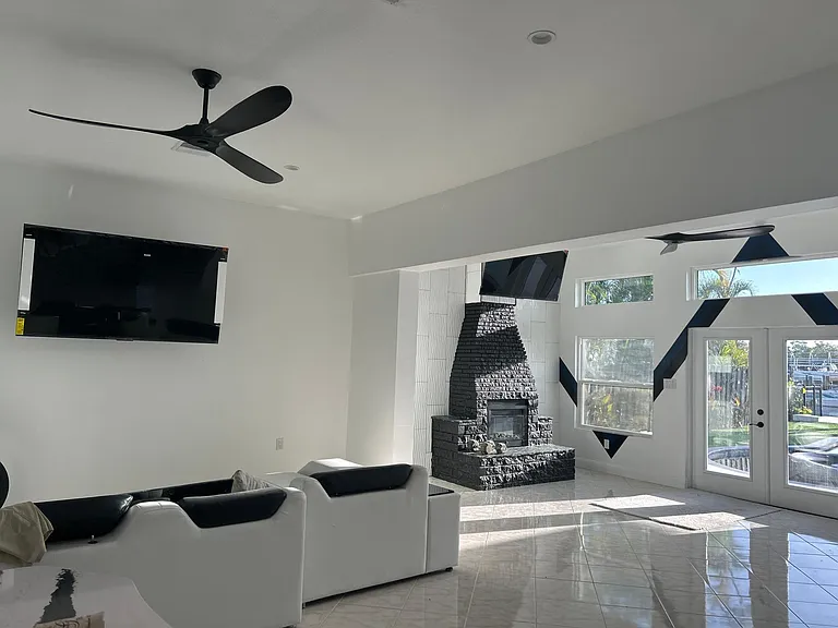 290 Seminole Ave — Photo 23