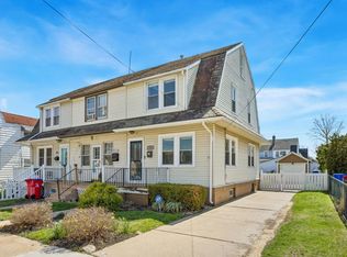 220 Jackson St, Bristol, PA