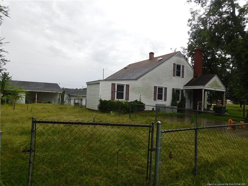 2nd image of 2304 E Elizabethtown Rd