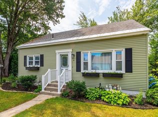 16 Harlan St, Leominster, MA 01453