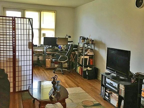 5th image of 325 King St APT 5G