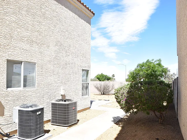 1360 Pacific Terrace Dr — Photo 40