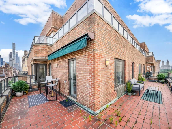 20 East 74th Street 16B image 1 of 15