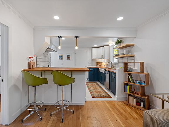 3rd image of 3509 N 7th St #1