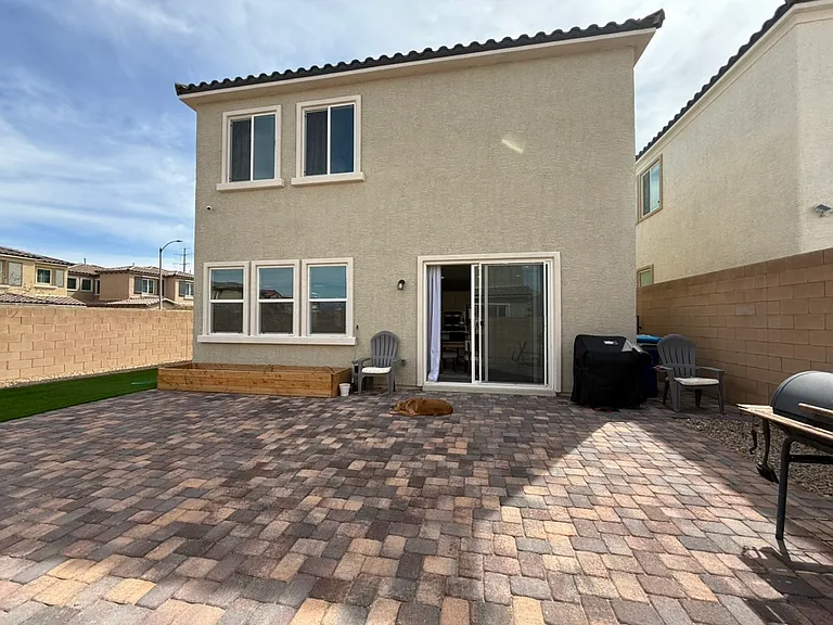 10768 Crestview Pointe Ave — Photo 33