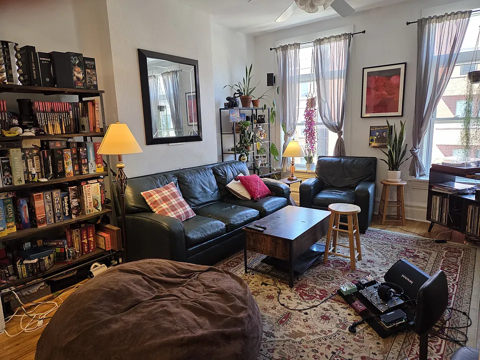 2309 W North Ave #3