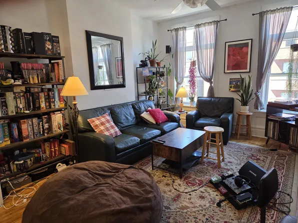 2309 W North Ave #3, Chicago, IL 60647