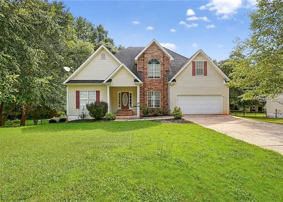158 Windsor Cir